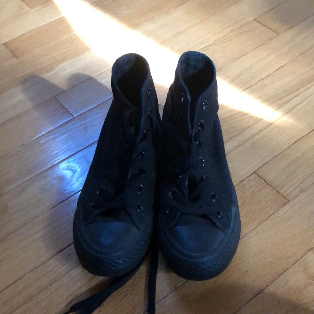 Black Hightop Converse